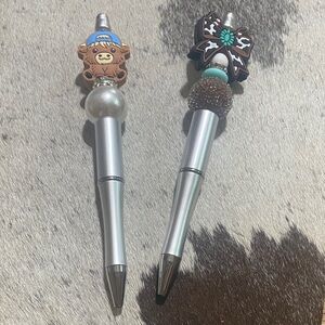 Western pen collection